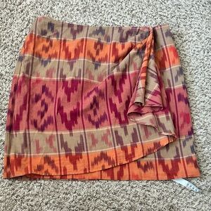 This is a Lauren Ralph Lauren Geo-Motif Cotton-Linen Wrap Skirt